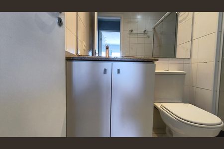 Apartamento para alugar com 72m², 2 quartos e 1 vaga Apartamento para alugar com 72m², 2 quartos e 1 vagaBanheiro