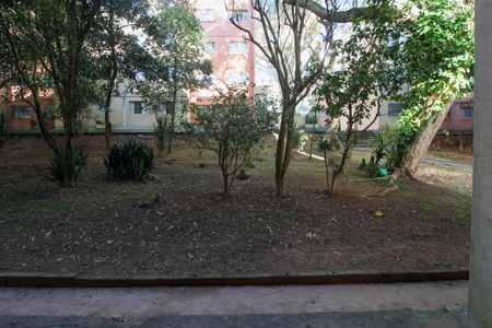Vista Sala de apartamento à venda com 2 quartos, 60m² em Parque Pinheiros, Taboão da Serra