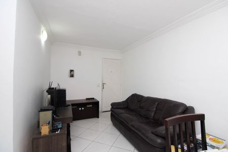 Sala de apartamento à venda com 2 quartos, 60m² em Parque Pinheiros, Taboão da Serra