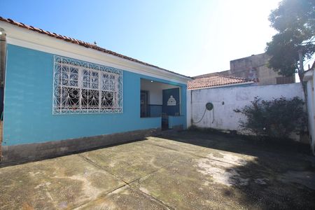 Casa para alugar com 140m², 3 quartos e 4 vagasQuintal