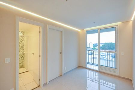 Apartamento para alugar com 37m², 2 quartos e 1 vaga
