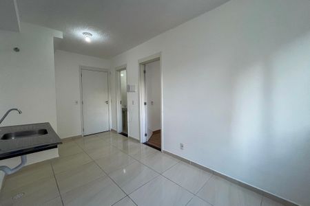 Sala/Cozinha de apartamento para alugar com 1 quarto, 25m² em Sacoma, São Paulo