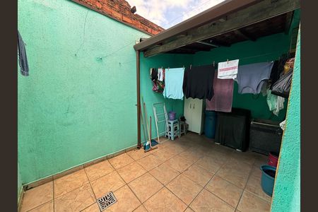 Casa à venda com 135m², 2 quartos e 3 vagasQuintal 