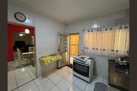 Casa à venda com 135m², 2 quartos e 3 vagasCozinha - Armários