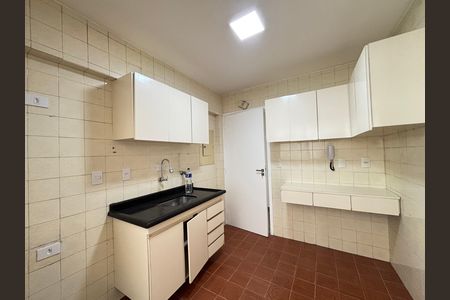 Apartamento para alugar com 65m², 2 quartos e 1 vaga Apartamento para alugar com 65m², 2 quartos e 1 vagaCozinha