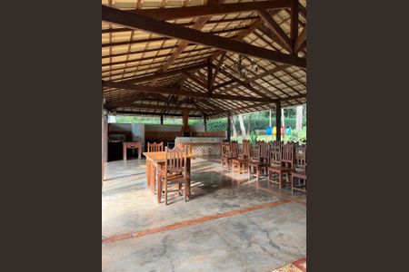 Salão de Festas de casa de condomínio à venda com 5 quartos, 204m² em Retiro do Chalé, Brumadinho