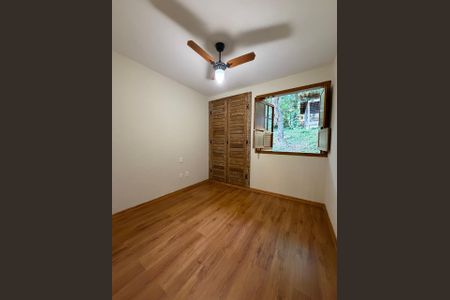 Casa de condomínio para alugar com 204m², 5 quartos e 2 vagas Casa de condomínio para alugar com 204m², 5 quartos e 2 vagasQuarto 2
