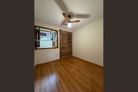 Casa de condomínio para alugar com 204m², 5 quartos e 2 vagas Casa de condomínio para alugar com 204m², 5 quartos e 2 vagasQuarto 1