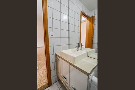 Apartamento à venda com 52m², 2 quartos e 1 vaga Apartamento à venda com 52m², 2 quartos e 1 vagaBanheiro