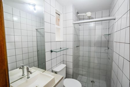 Apartamento à venda com 52m², 2 quartos e 1 vaga Apartamento à venda com 52m², 2 quartos e 1 vagaBanheiro