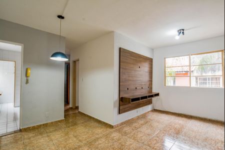Sala de apartamento à venda com 2 quartos, 52m² em Jardim Santo André, Santo André