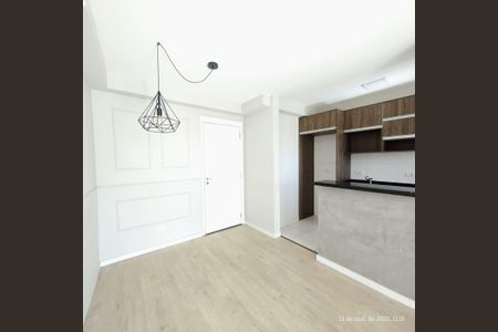 Sala de apartamento à venda com 2 quartos, 50m² em Capão Raso, Curitiba