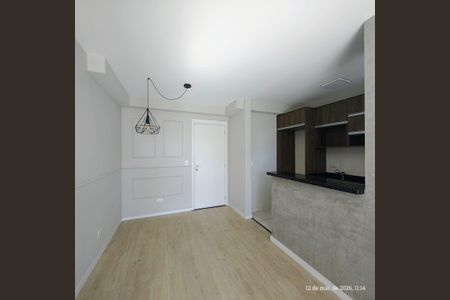 Sala de apartamento à venda com 2 quartos, 50m² em Capão Raso, Curitiba