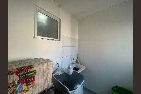 Apartamento à venda com 14m², 2 quartos e 1 vaga Apartamento à venda com 14m², 2 quartos e 1 vagaCozinha e Área de Serviço