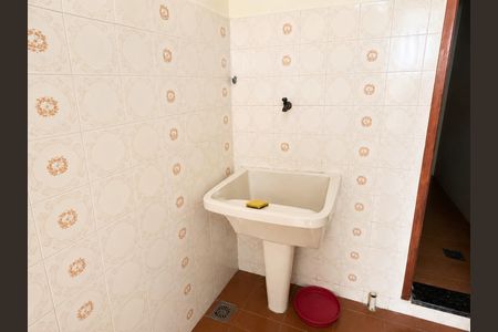 Casa para alugar com 34m², 1 quarto e sem vagaÁrea de Serviço