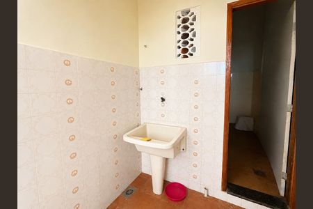 Casa para alugar com 34m², 1 quarto e sem vagaÁrea de Serviço