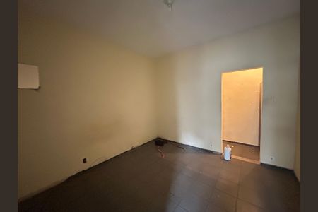 Casa para alugar com 34m², 1 quarto e sem vagaQuarto