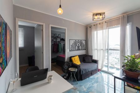 Sala de apartamento para alugar com 2 quartos, 38m² em Vila Butantã, São Paulo