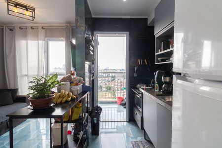 Cozinha de apartamento para alugar com 2 quartos, 38m² em Vila Butantã, São Paulo
