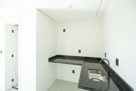 Apartamento para alugar com 29m², 1 quarto e sem vaga Apartamento para alugar com 29m², 1 quarto e sem vagaCozinha e área de serviço