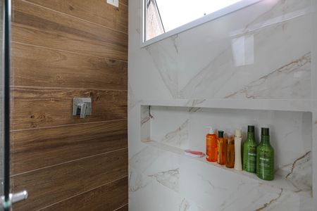 Apartamento para alugar com 58m², 2 quartos e 1 vaga Apartamento para alugar com 58m², 2 quartos e 1 vagaBanheiro