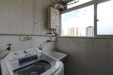 Apartamento para alugar com 58m², 2 quartos e 1 vaga Apartamento para alugar com 58m², 2 quartos e 1 vagaÁrea de Serviço
