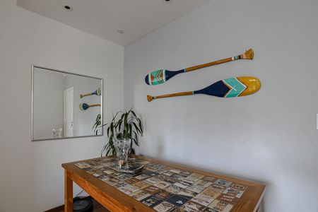Apartamento para alugar com 58m², 2 quartos e 1 vaga Apartamento para alugar com 58m², 2 quartos e 1 vagaSala