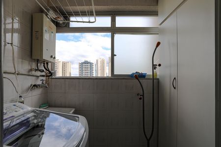 Apartamento para alugar com 58m², 2 quartos e 1 vaga Apartamento para alugar com 58m², 2 quartos e 1 vagaÁrea de Serviço