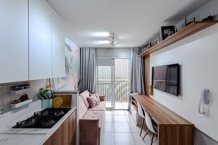 Apartamento à venda com 35m², 2 quartos e sem vaga Apartamento à venda com 35m², 2 quartos e sem vagaSala