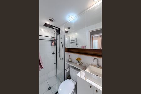 Apartamento à venda com 35m², 2 quartos e sem vaga Apartamento à venda com 35m², 2 quartos e sem vagaBanheiro