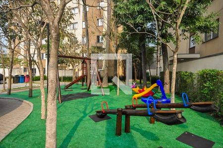 Apartamento para alugar com 46m², 2 quartos e 1 vaga Apartamento para alugar com 46m², 2 quartos e 1 vagaÁrea comum - Playground