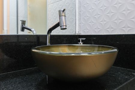 Apartamento para alugar com 46m², 2 quartos e 1 vaga Apartamento para alugar com 46m², 2 quartos e 1 vagaBanheiro