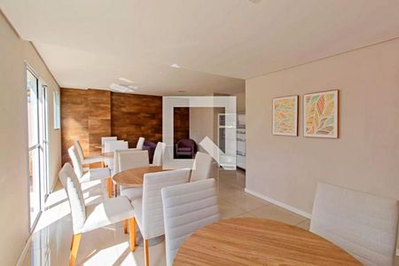 Apartamento para alugar com 46m², 2 quartos e 1 vaga Apartamento para alugar com 46m², 2 quartos e 1 vagaÁrea comum - Salão de festas