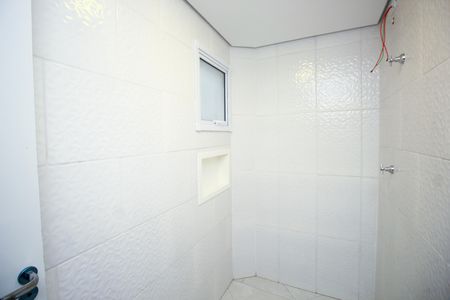 Banheiro de apartamento à venda com 1 quarto, 76m² em Parque das Nações, Santo André