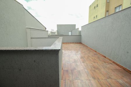 Apartamento à venda com 76m², 1 quarto e 1 vaga Apartamento à venda com 76m², 1 quarto e 1 vagaCobertura
