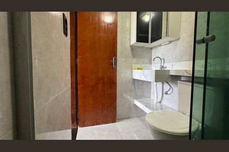 Apartamento para alugar com 50m², 2 quartos e sem vaga Apartamento para alugar com 50m², 2 quartos e sem vagaBanheiro