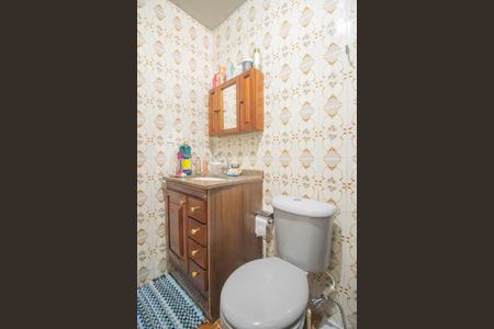 Banheiro de apartamento para alugar com 1 quarto, 60m² em Mutondo, São Gonçalo