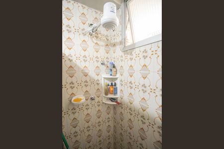 Banheiro de apartamento para alugar com 1 quarto, 60m² em Mutondo, São Gonçalo
