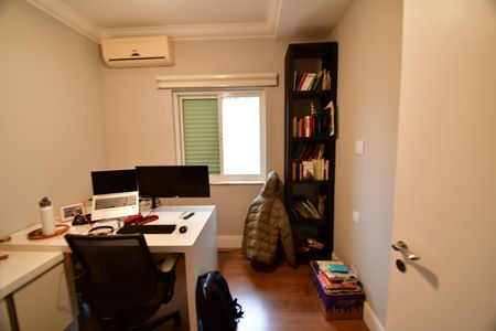Casa de condomínio para alugar com 280m², 4 quartos e 4 vagasQuarto 1 - Suíte