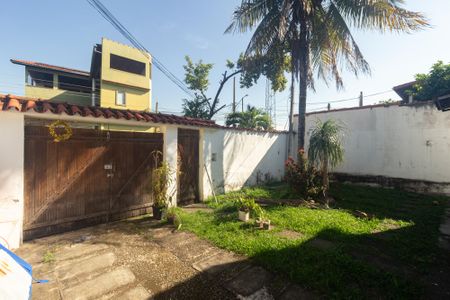 Casa para alugar com 248m², 2 quartos e 2 vagasQuintal