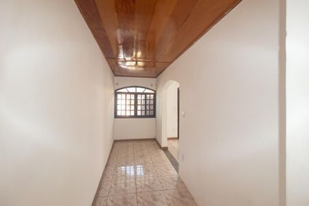 Casa para alugar com 248m², 2 quartos e 2 vagasSala