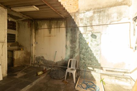 Casa para alugar com 248m², 2 quartos e 2 vagasCozinha e Área de Serviço