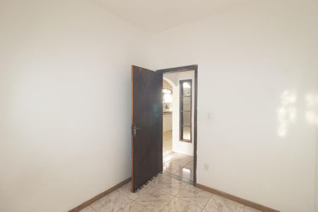 Casa para alugar com 248m², 2 quartos e 2 vagasQuarto