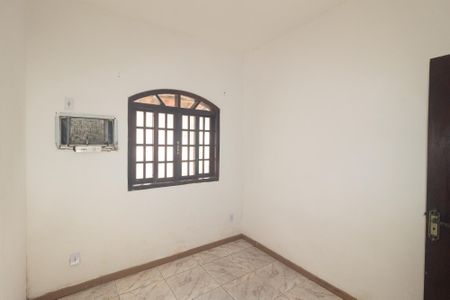 Casa para alugar com 248m², 2 quartos e 2 vagasQuarto