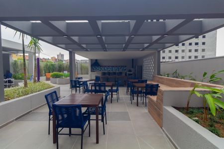 Apartamento à venda com 38m², 2 quartos e 1 vagaÁrea comum - Churrasqueira