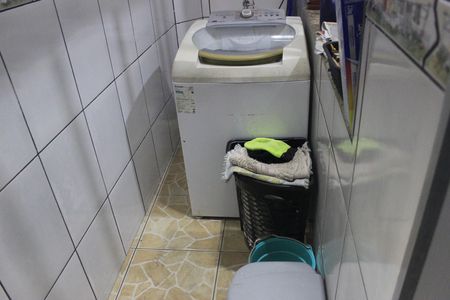 Casa à venda com 215m², 2 quartos e 1 vagaLavanderia