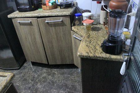 Casa à venda com 215m², 2 quartos e 1 vagaCozinha