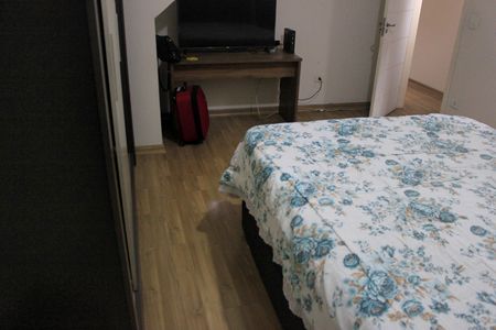 Casa à venda com 215m², 2 quartos e 1 vagaSuíte