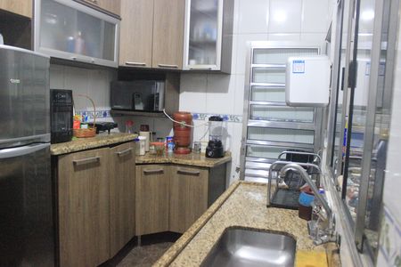 Casa à venda com 215m², 2 quartos e 1 vagaCozinha