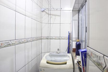 Casa à venda com 215m², 2 quartos e 1 vagaLavanderia